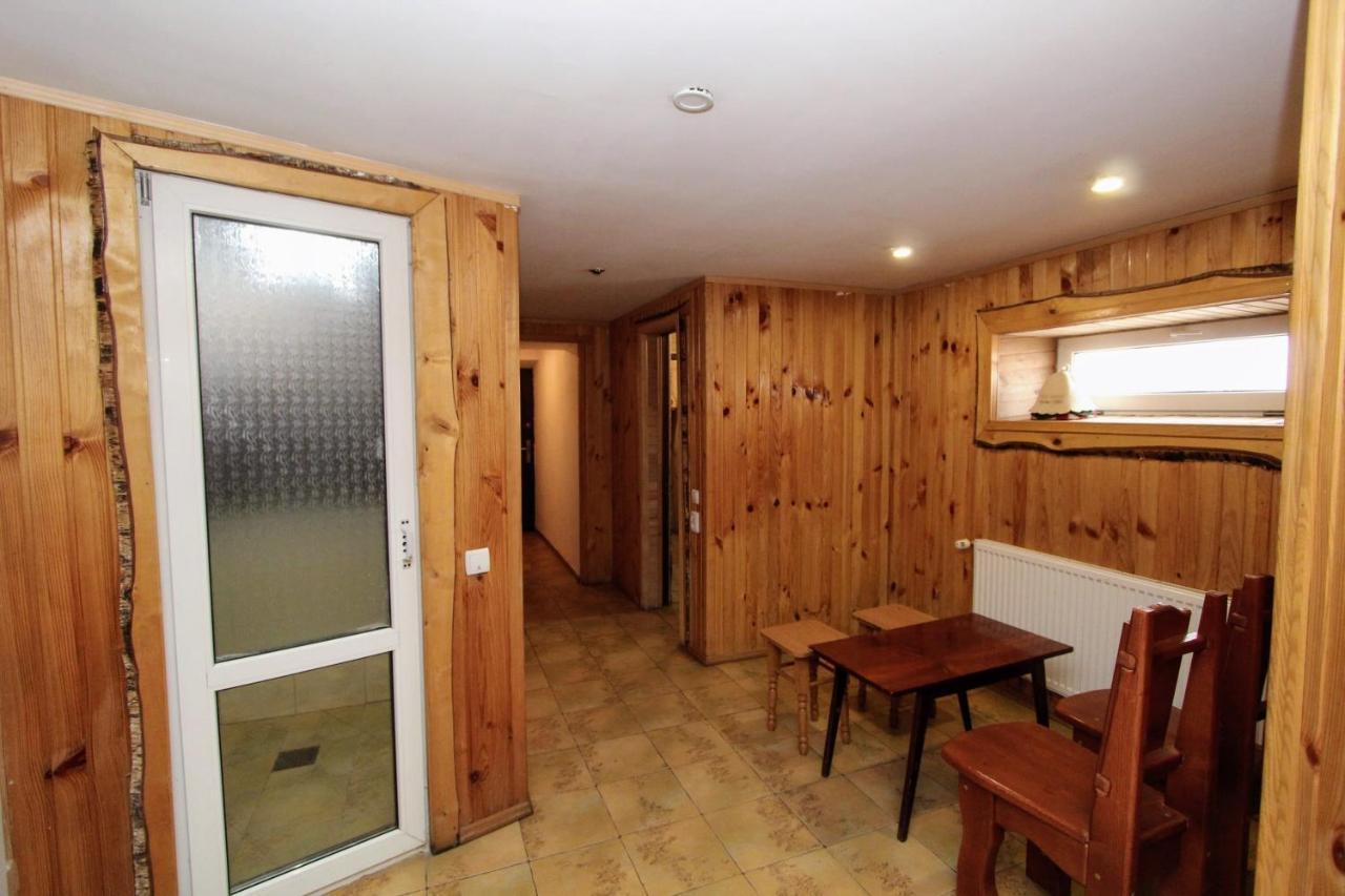 Karpatske Shale Villa Yaremche Bagian luar foto